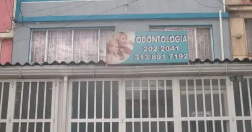 ODONTOLOGIA CARRERA 50 CON 35 ODONTOLOGIA CARRERA 50 CON 35